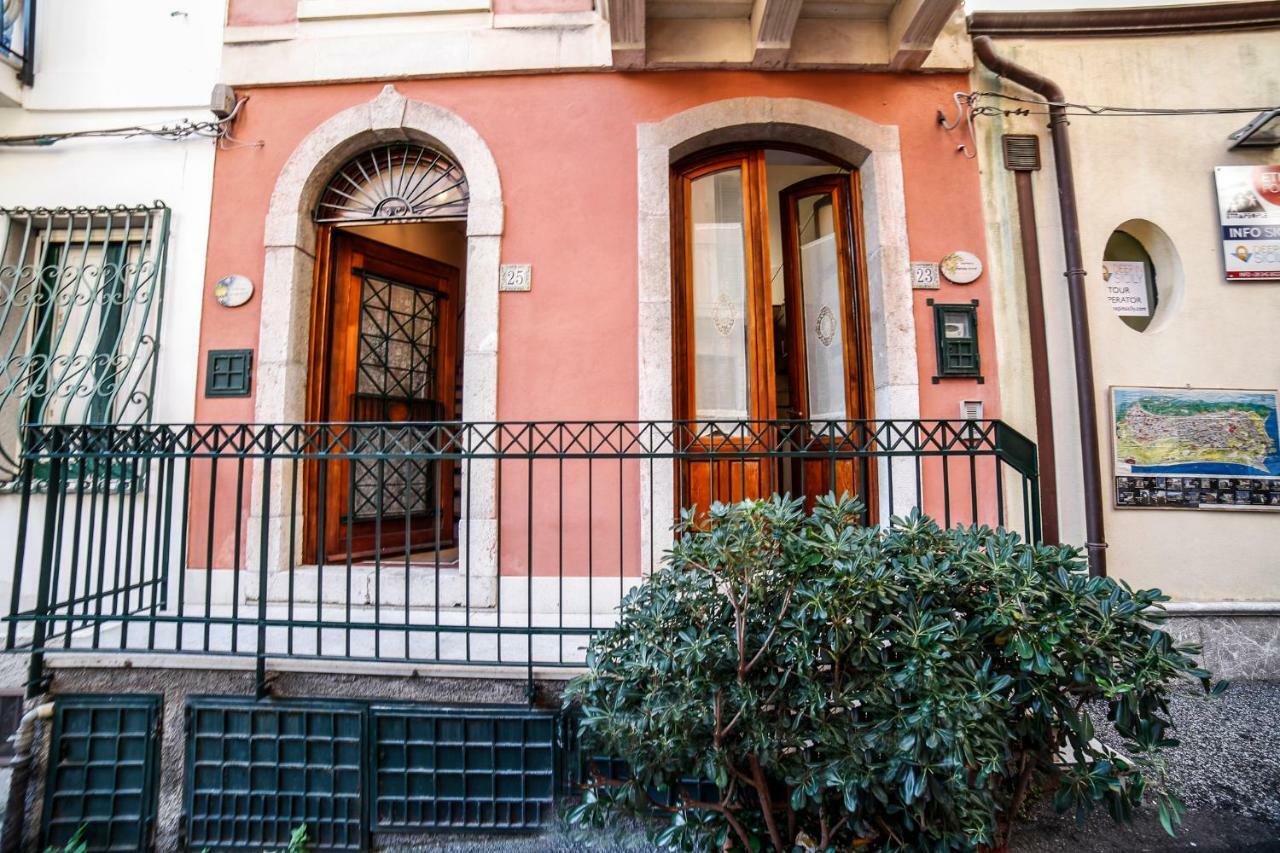 Il Carretto Taormina Center Appartement Buitenkant foto